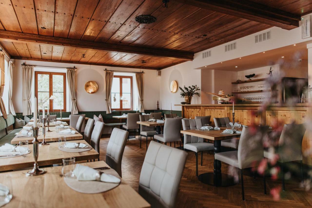Angermuehle Landgasthof Altenmarkt an der Alz Bagian luar foto